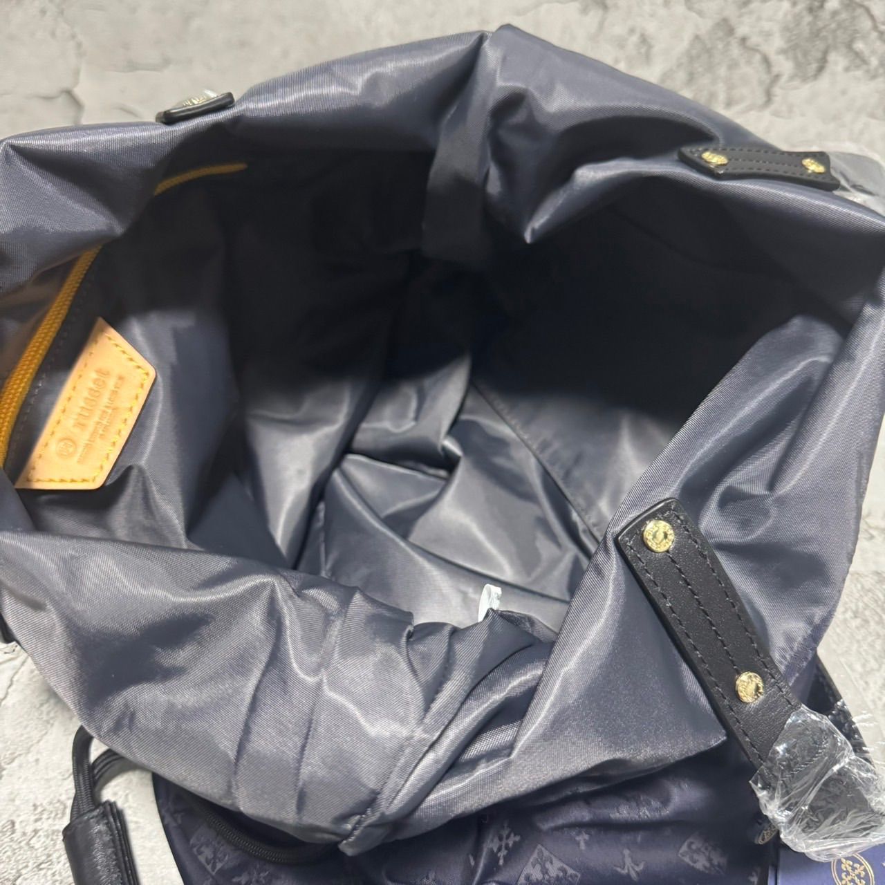 新品未使用 A4収納可 russet ラシット 2way トートバッグ リュック