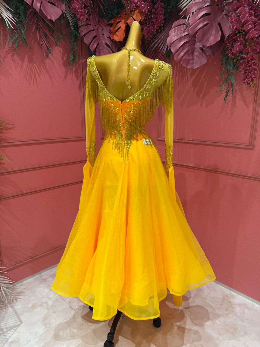 社交ダンス gentil ジャンティ イエロー サイズM スタンダードドレス