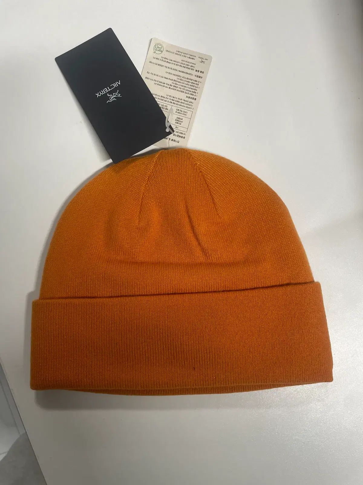 アークテリクス / エンブロイダードバードトーク (ビーニー) オレンジ