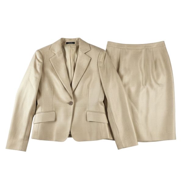 アクアスキュータム Aquascutum スーツ スカートスーツ シルク昆