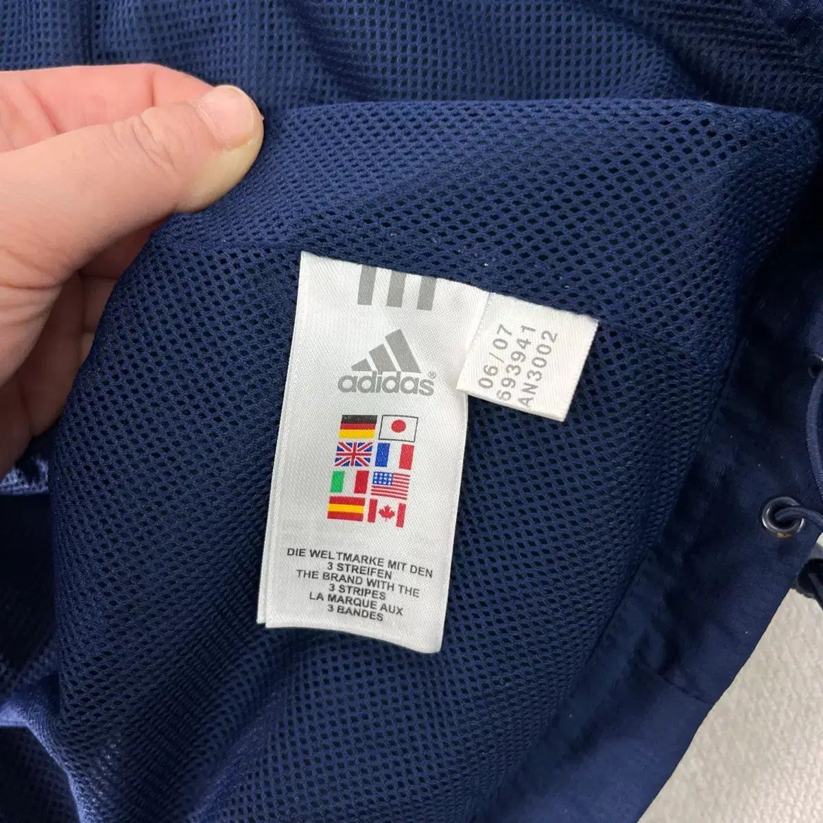 【激レア・入手困難】アディダス チェルシー黄金期ハーフジップウィンドブレーカー 激レア・入手困難】アディダス チェルシー ウィンドブレーカー ドロー