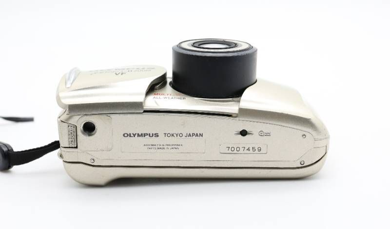 □完動品 OLYMPUS μ-ⅡZOOM VF コンパクトフィルムカメラ - メルカリ