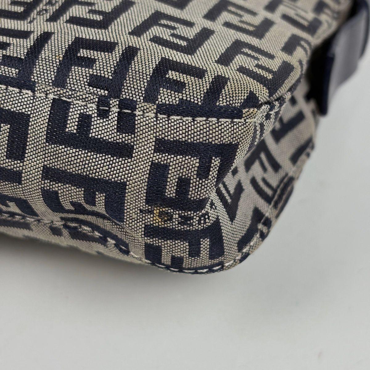 フェンディ FENDI ズッカ柄 マンマバゲット ハンドバッグ ワン