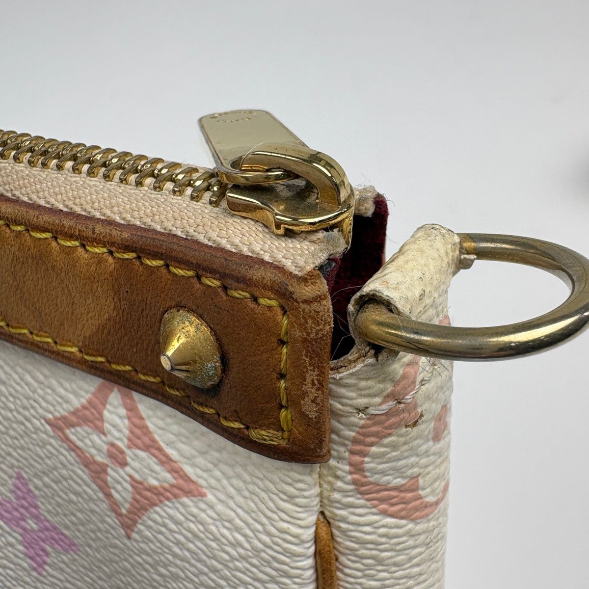 ルイ・ヴィトン Louis Vuitton ポシェット アクセソワール スタッズ