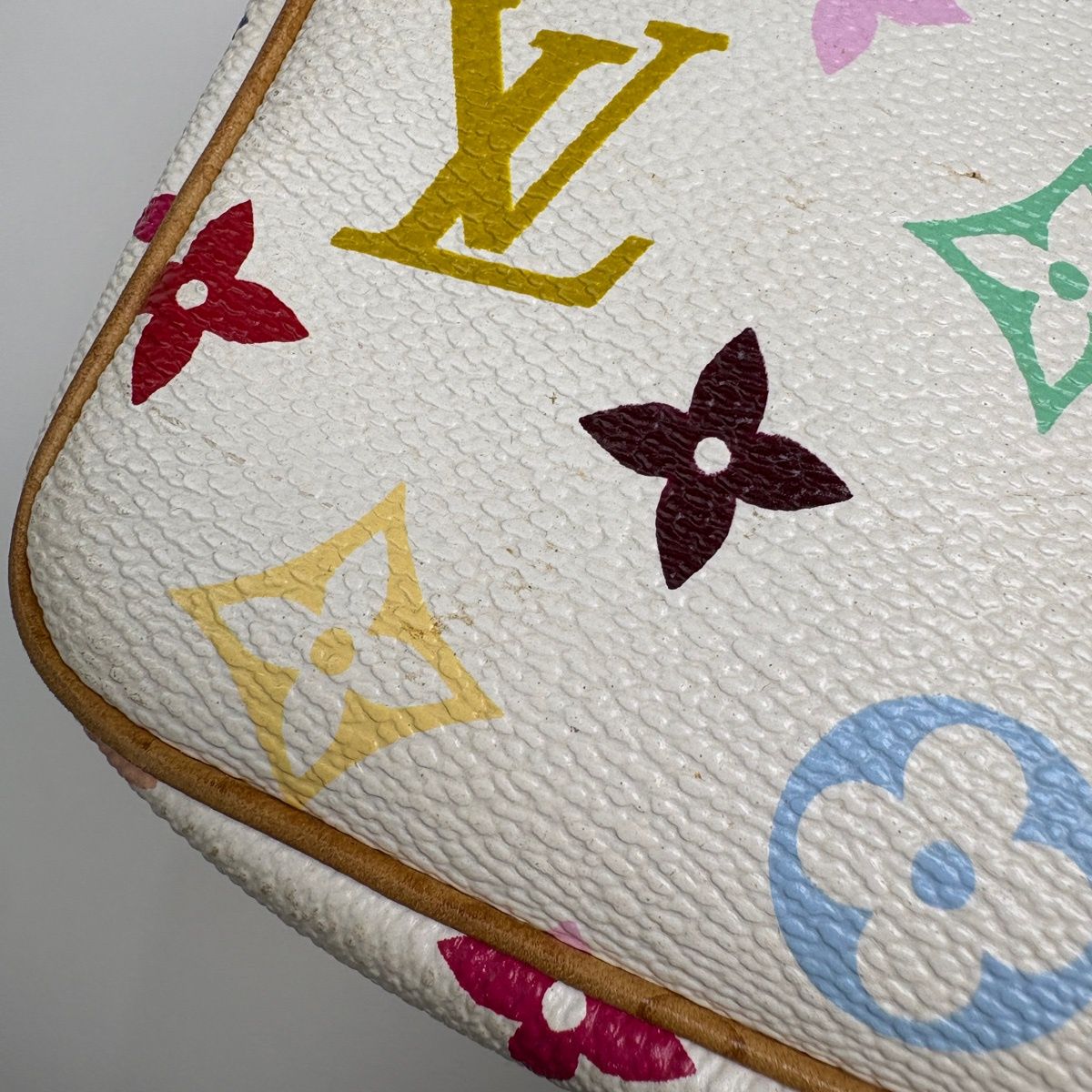 VUITTON　アクセサリーポーチ　アクセソワール　モノグラム　コスメ　化粧 LOUIS VUITTON（ルイ・ヴィトン） ポシェット アクセソワール メイク