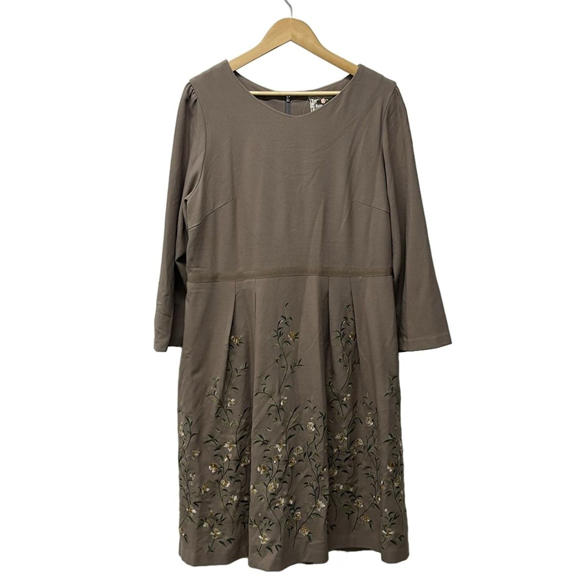 ローズティアラ 46 長袖ワンピース グリーン系カラー ローズティアラ ワンピース サイズ46 XL レディース美品 - グレー