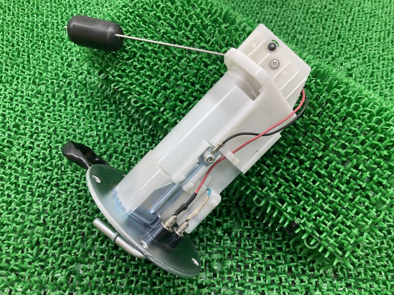 パイプ NINJA400 Z400 フューエルポンプ 49040-0763 カワサキ 純正 中古