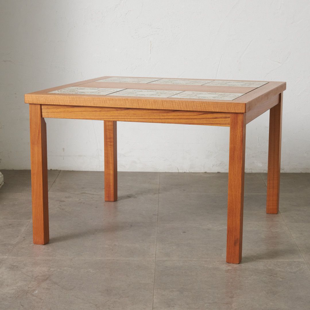 英国 ヴィンテージ タイルトップ コーヒーテーブル チーク 木製 ミッド