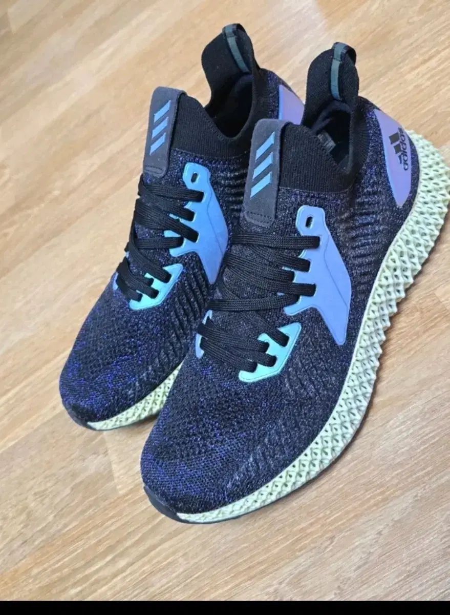 アディダス アルファエッジ 4 D スニーカー 265 mm 270