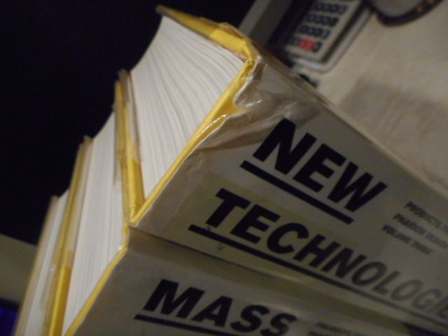 PHAIDON　3冊 古本］PRODUCTS FROM PHAIDON DESIGN CLASSICS VOLUME ONE、TWO、THREE
