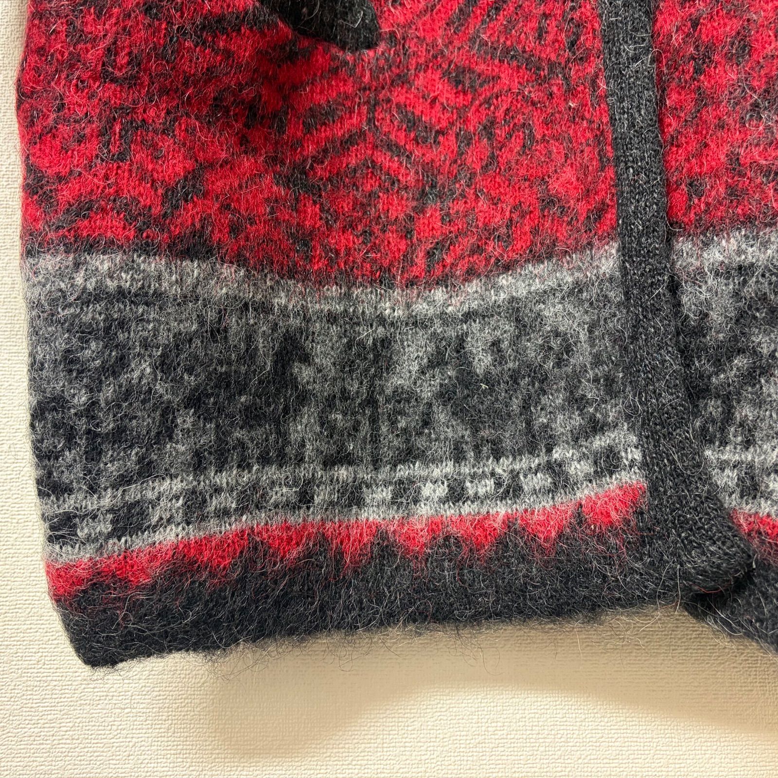 Icewear アイスランド製 DRÍFA ピュアニューウール ノルディック柄