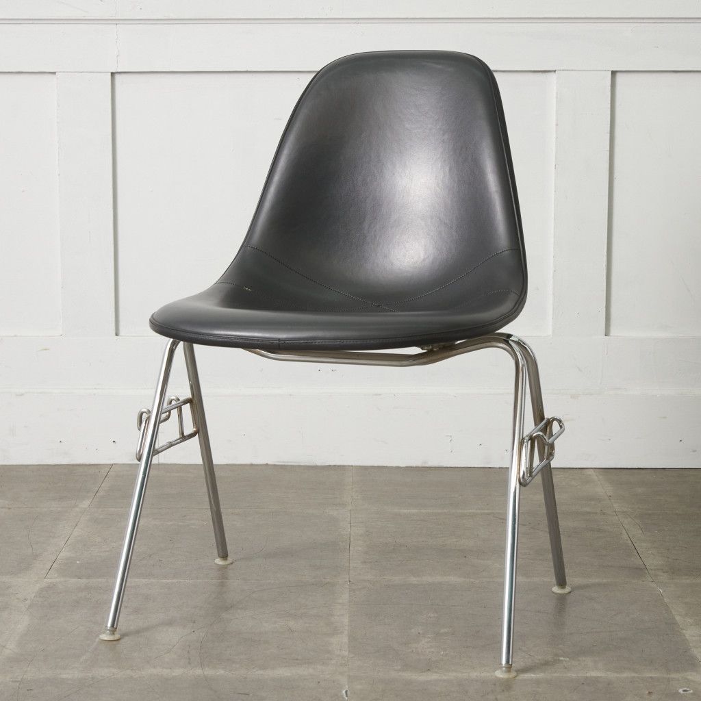 イームズシェルチェアー　ハーマンミラー社　ビンテージ ハーマンミラー社製イームズ サイドシェルチェア(オークルダークFRP