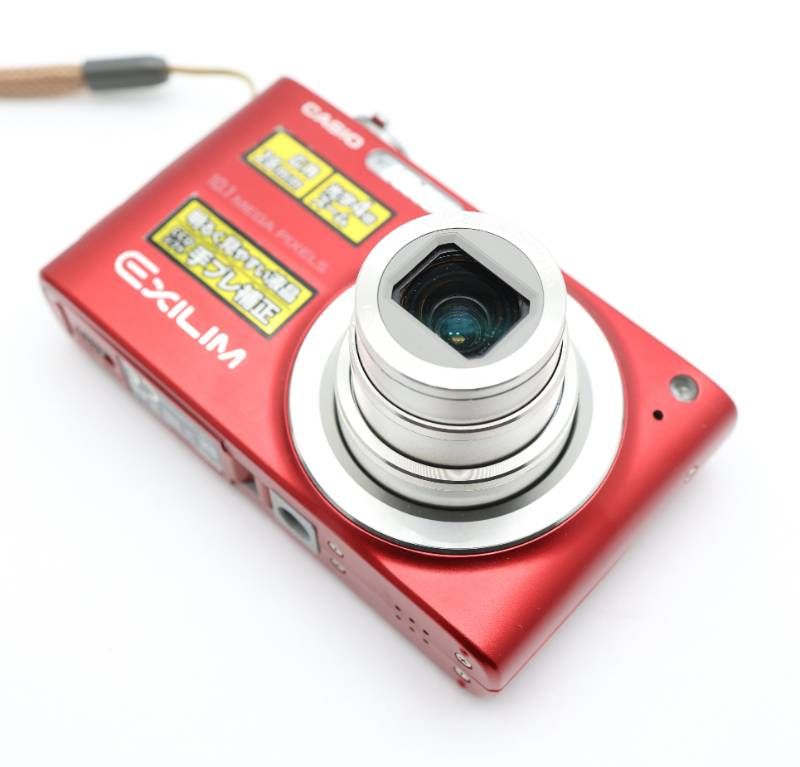 □完動品 CASIO EXILIM EX-Z200 コンパクトデジタルカメラ - メルカリ