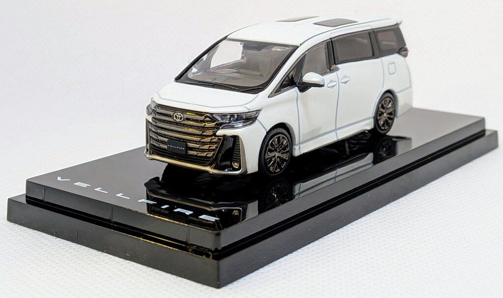 Hobby JAPAN 1/64 トヨタ ヴェルファイア Z Premier プラチナホワイト