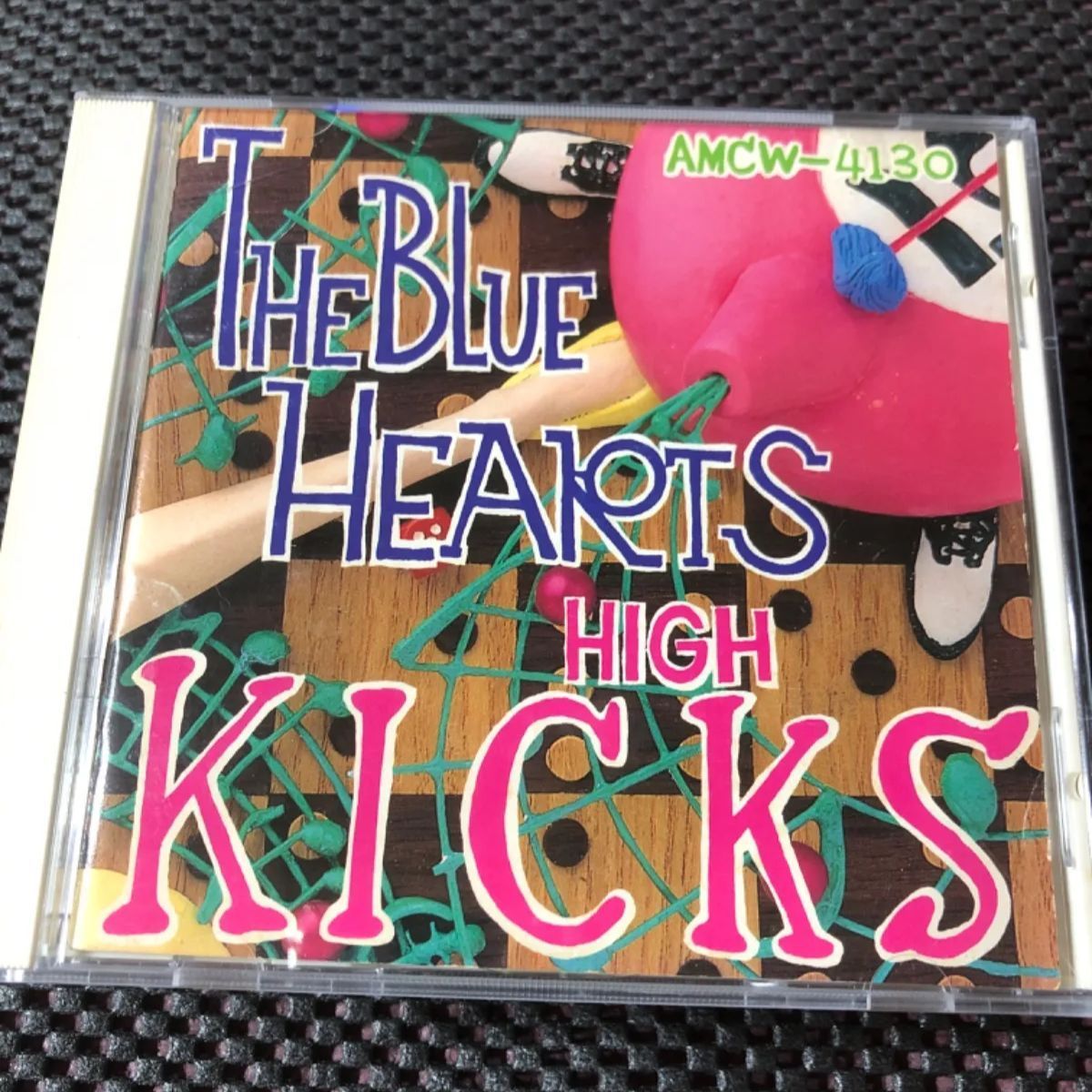 THE BLUE HEARTS アルバム『HIGH KICKS』 - メルカリ