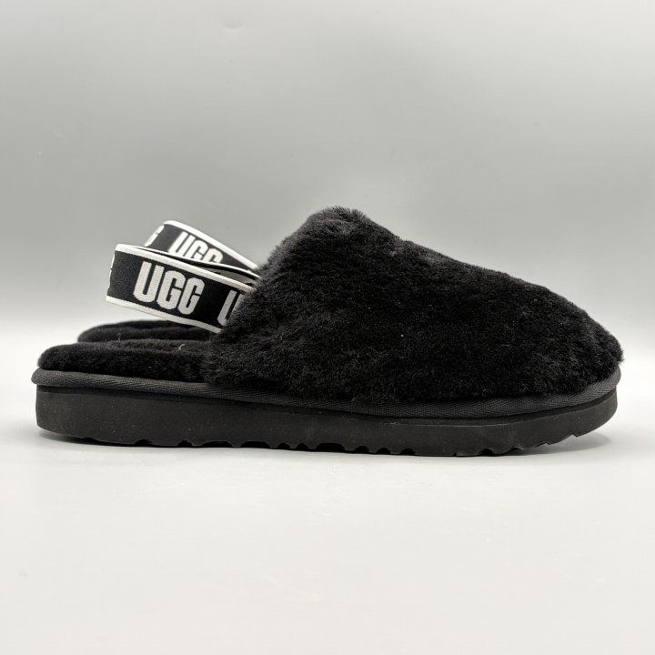 UGG ブラック サンダル　モコモコ　厚底 UGG（アグ） 毎日発送 レディース ファンケット ファー サンダル 厚底