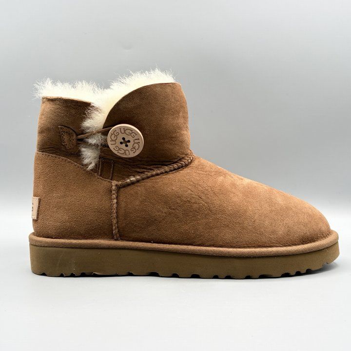 UGG ムートンブーツ チェスナット USA8/JP25cm ミニベイリーボタンII