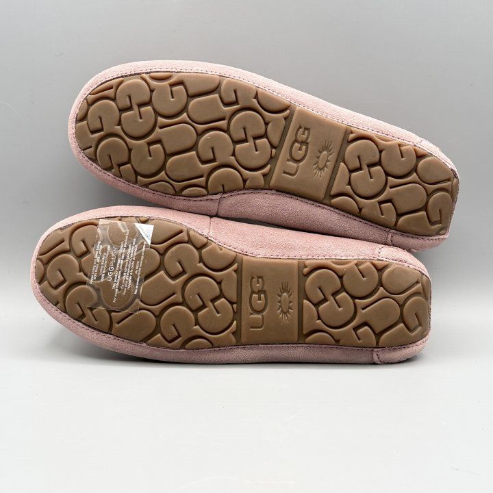 UGG モカシンスリッポン ムートンシューズ ラベンダーシャドー USA7