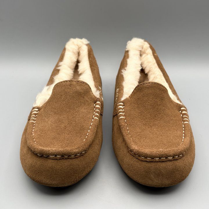 新品・未使用　UGG アンスレー モカシン ヒッコリーサンド 24cm 23cm 新品☆UGG モカシン☆アンスレー☆ANSLEY☆ヒッコリーサンド