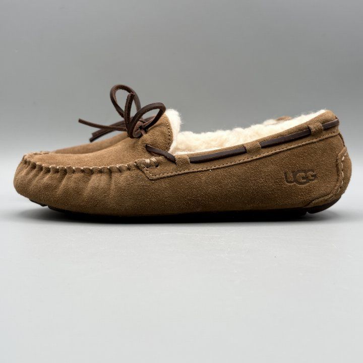 UGG モカシンスリッポン ムートンシューズ チェスナット USA6/JP23cm
