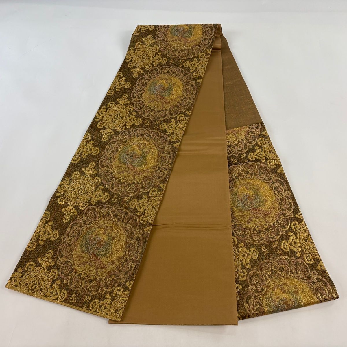 美品】 袋帯 秀品 鳳凰 幾何学模様 金糸 箔 金茶 六通 正絹 【中古