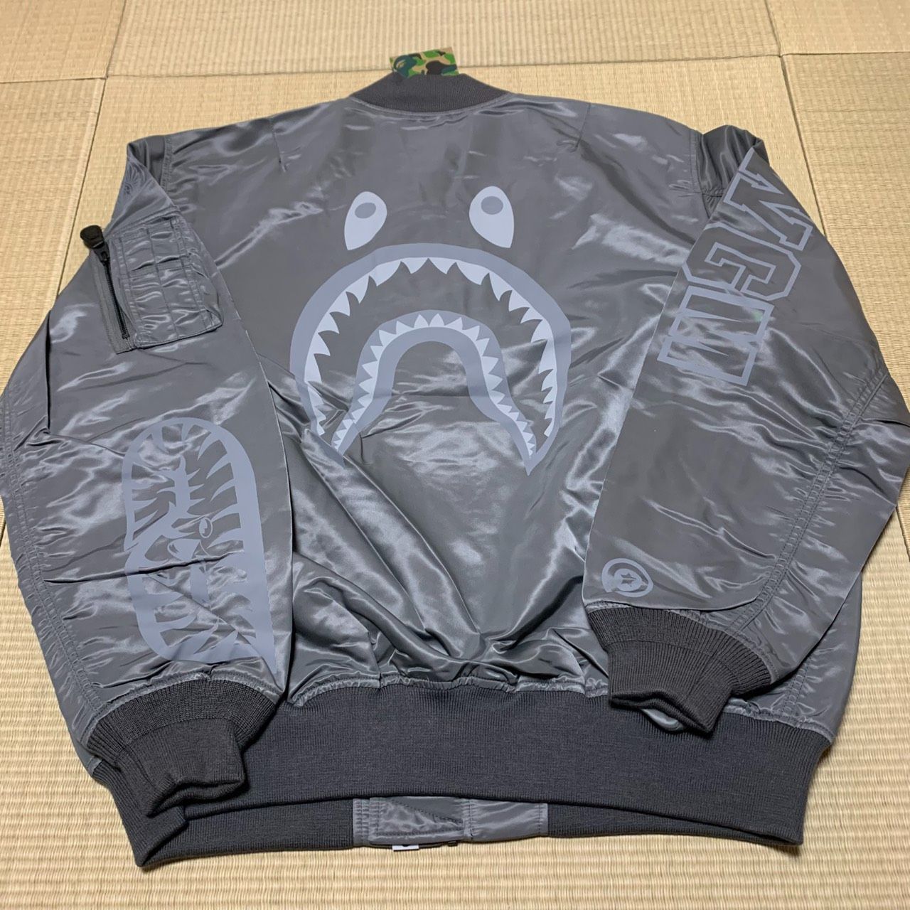 BAPE SHARK LOOSE FIT MA-1 1J20-141-001 シャーク ジャケット - メルカリ