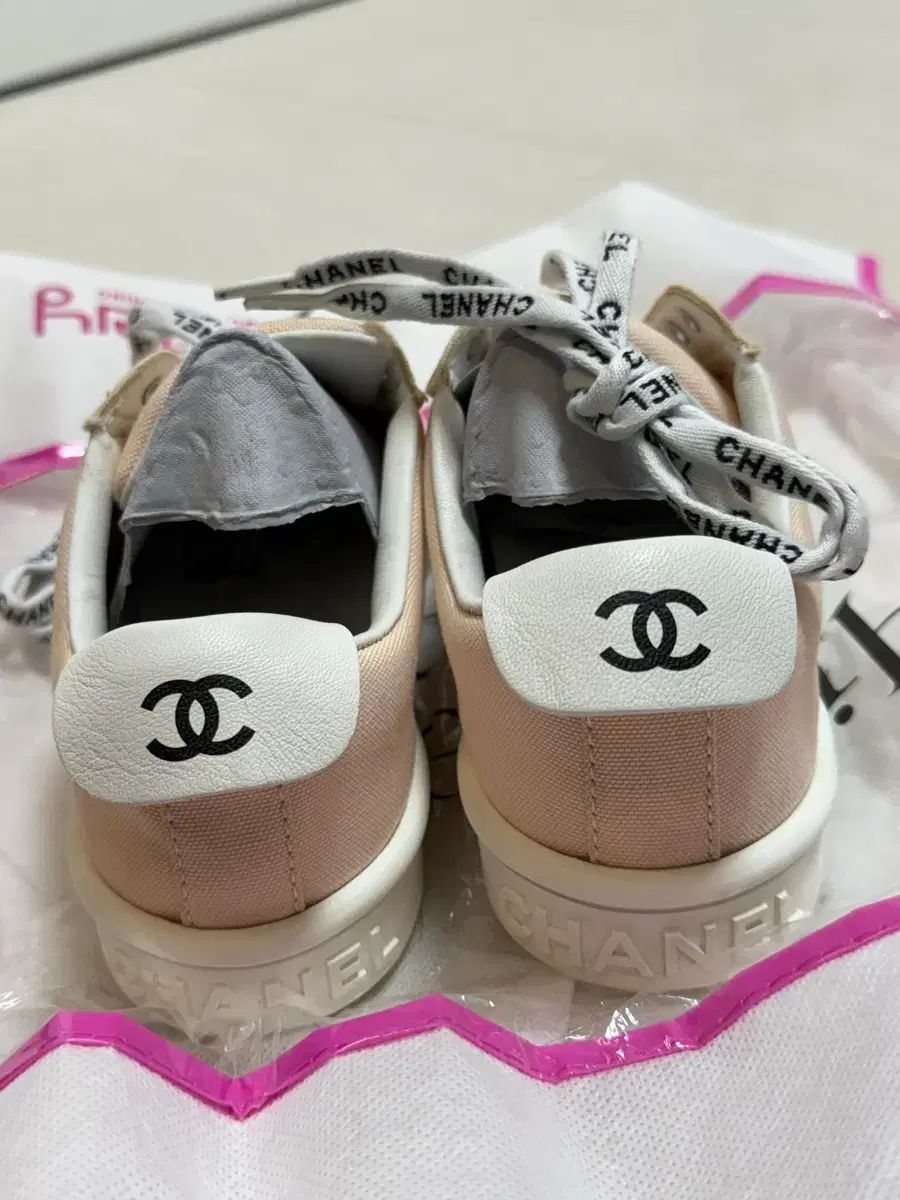 シャネル シューレース スニーカー 37 (240) 正規品 - メルカリ
