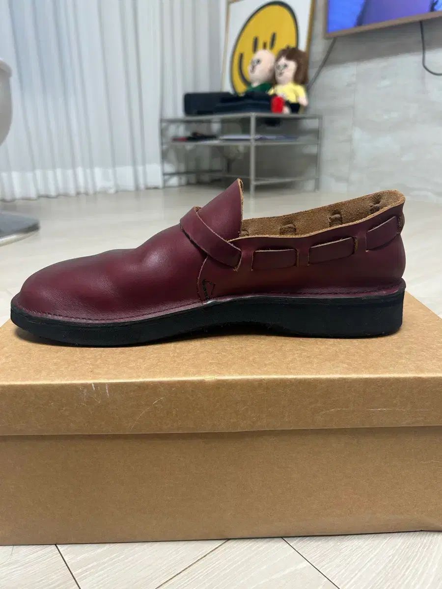 美品■オーロラシューズ【22.5】ミドルイングリッシュ バーガンディ レザー オーロラシューズ ミドルイングリッシュ バーガンディ - メルカリ