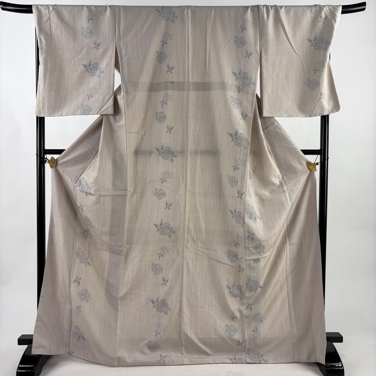 結城紬 身丈170.5cm 裄丈71cm L 袷 はたおり娘 やまと 薔薇 蝶