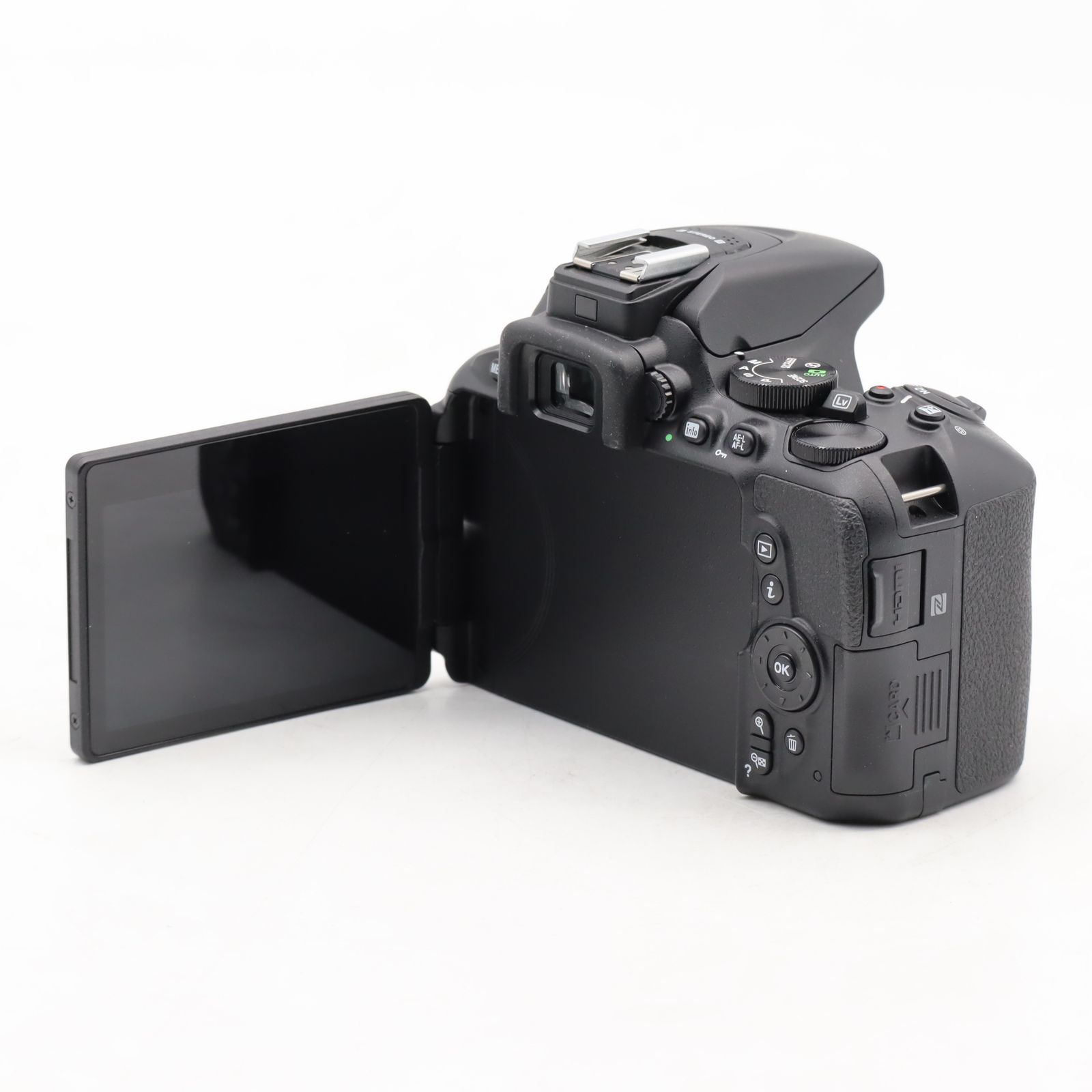 ☆極上品☆Nikon D5600 ボディ ショット数 1545 - メルカリ