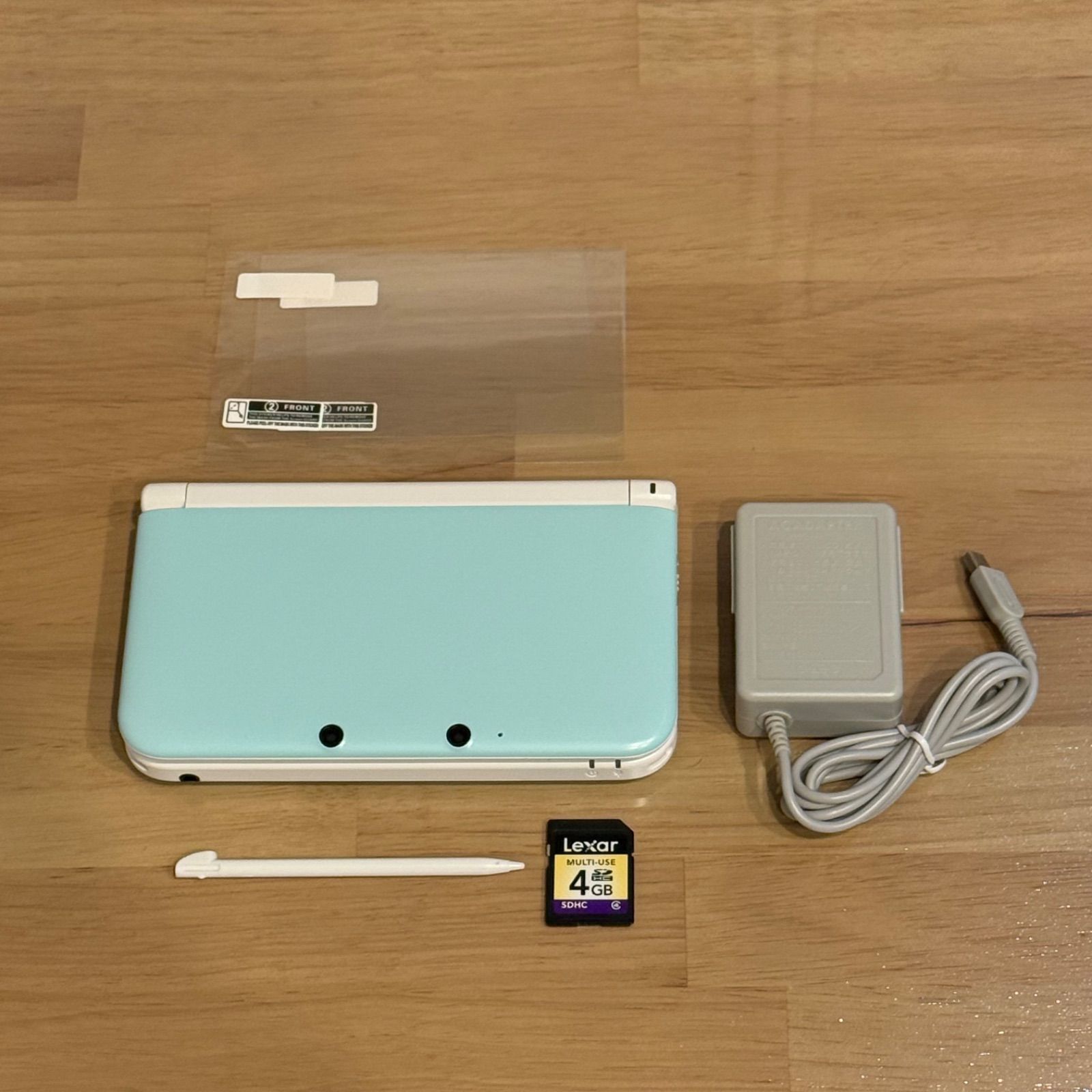 1 125 ニンテンドー3 DS LL ミント ホワイト 付属品 完備