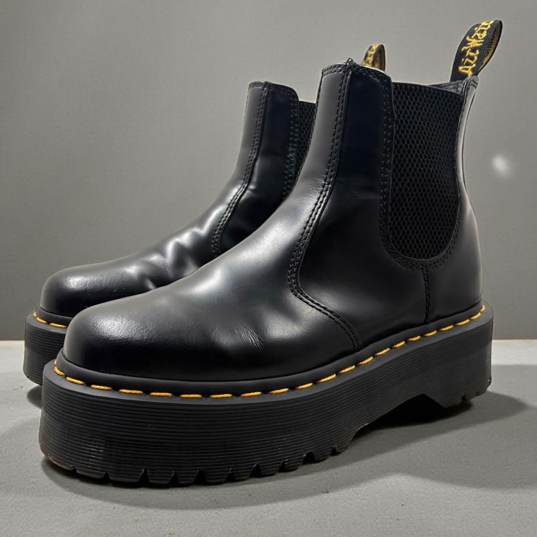 ドクターマーチン 黒 サイドゴアブーツ Dr.Martens サイドゴアブーツ ブラック Dr.Martens(ドクターマーチン