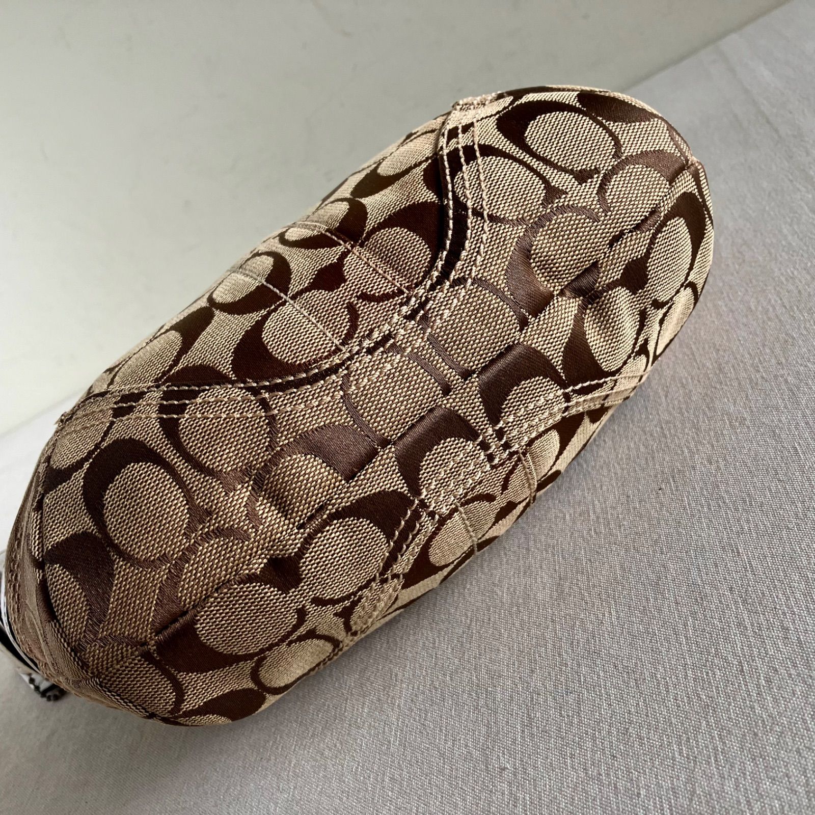 OneMall provides Mercari products: y2k Coach Ivory Suede Leather 