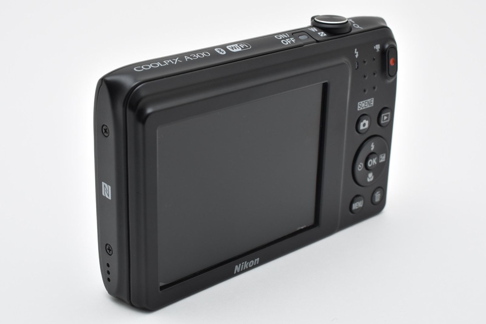美品・動作良好】Nikon COOLPIX A300 ブラック 薄型軽量119g！ 20MP