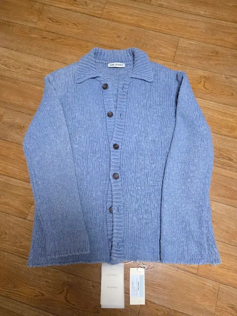 OUR LEGACY ビッグ カーディガン Funky Arcs アクリル ブルー - メルカリ