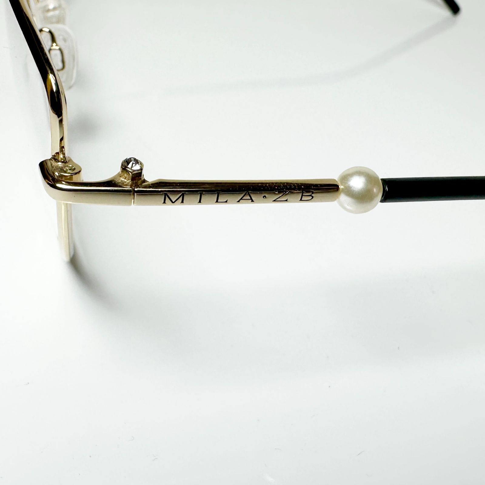 ミラシ−ョン　14 金製品　メガネ 定価35,000円 Mila Zegna MZ151V01 正規新品 イタリア社 金色 メガネ