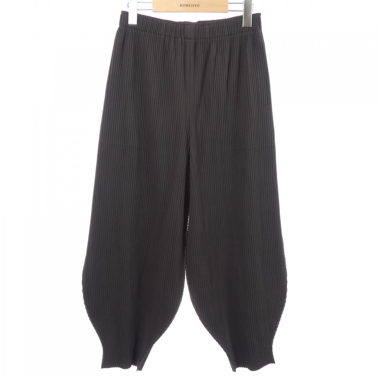 ミーイッセイミヤケ me ISSEY MIYAKE MI54KF737 パンツ - メルカリ