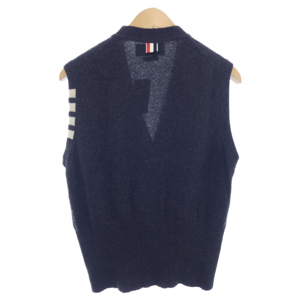 トムブラウン THOM BROWNE MKV001A-00011 ベスト - メルカリ