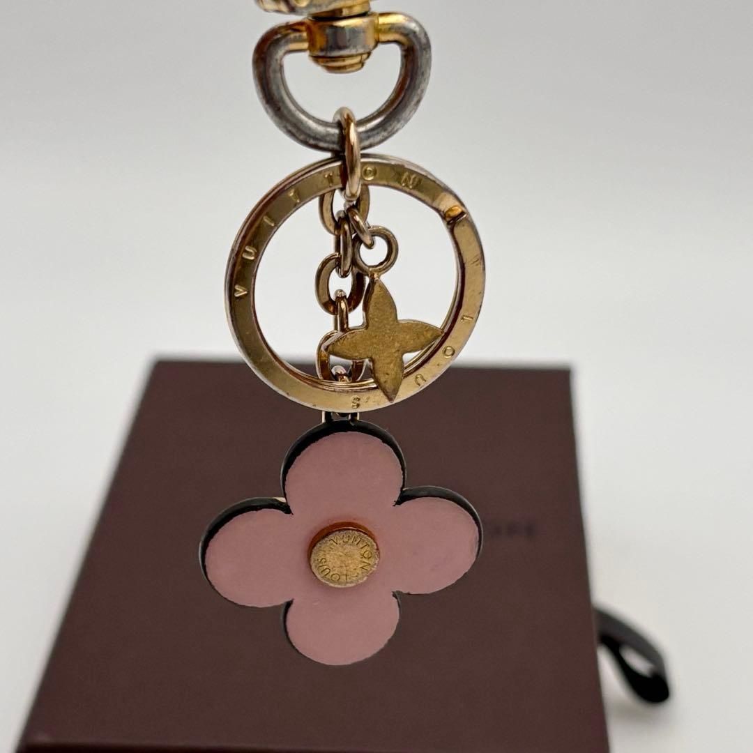 LOUIS VUITTON ルイヴィトン ポルト クレ ブルーミング フラワーBB