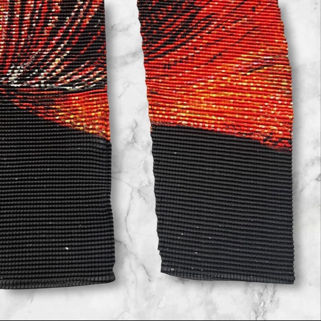 極美品 イッセイミヤケ プリーツトップス フラワー柄 ハイネック 長袖