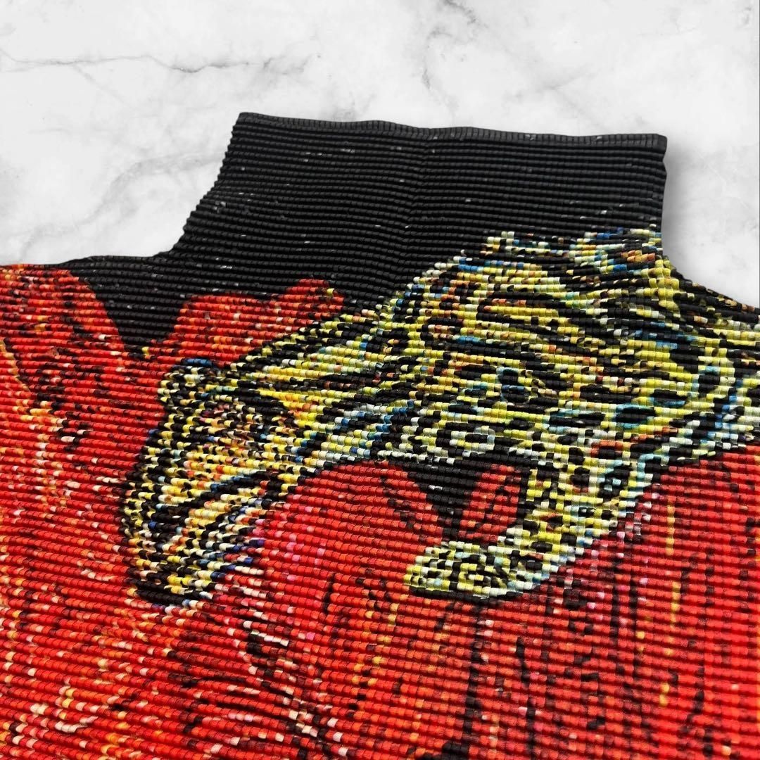 極美品 イッセイミヤケ プリーツトップス フラワー柄 ハイネック 長袖