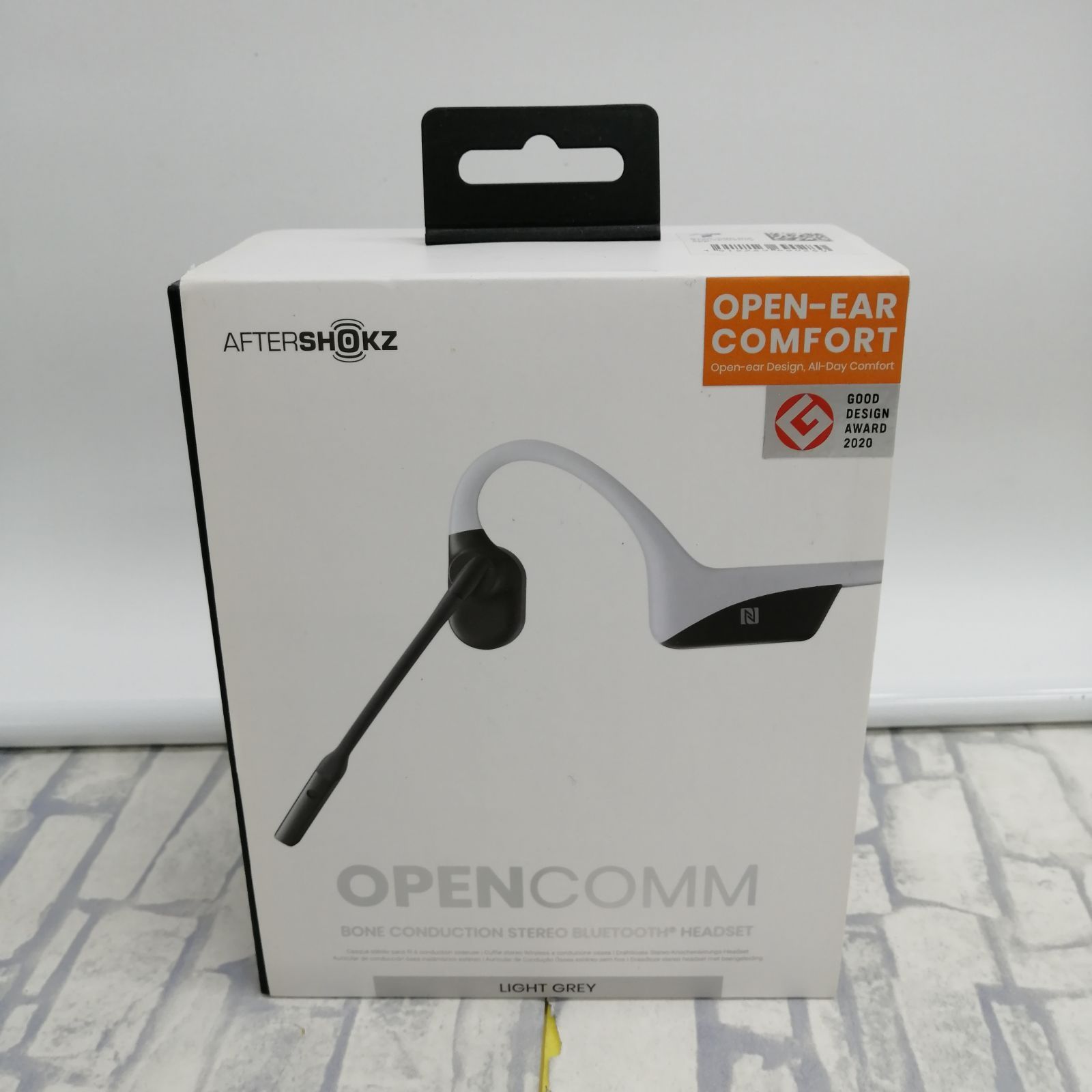 動作品】AFTERSHOKZ 骨伝導イヤホン ASC100 - メルカリ