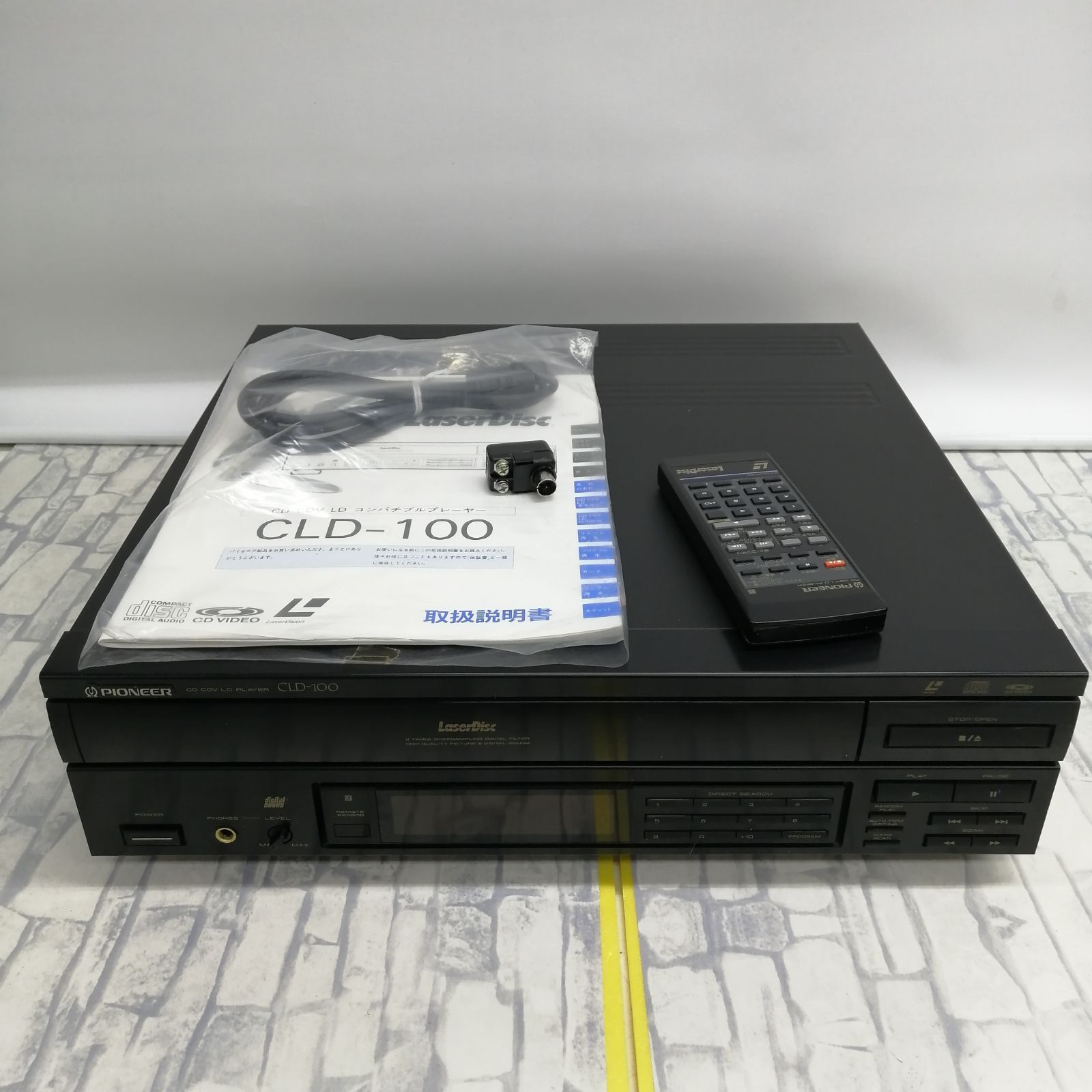 動作品】pioneer LDプレーヤー CLD-100 - メルカリ