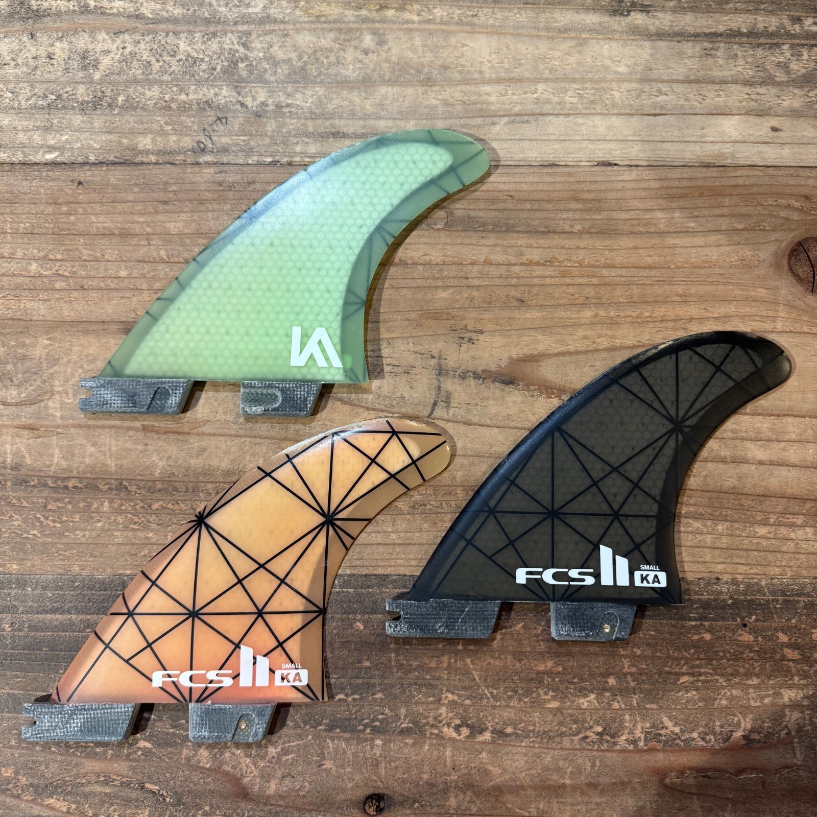 ガリ傷あり 中古品 FCS2 フィン KA コロヘアンディーノ KOLOHE ANDINO