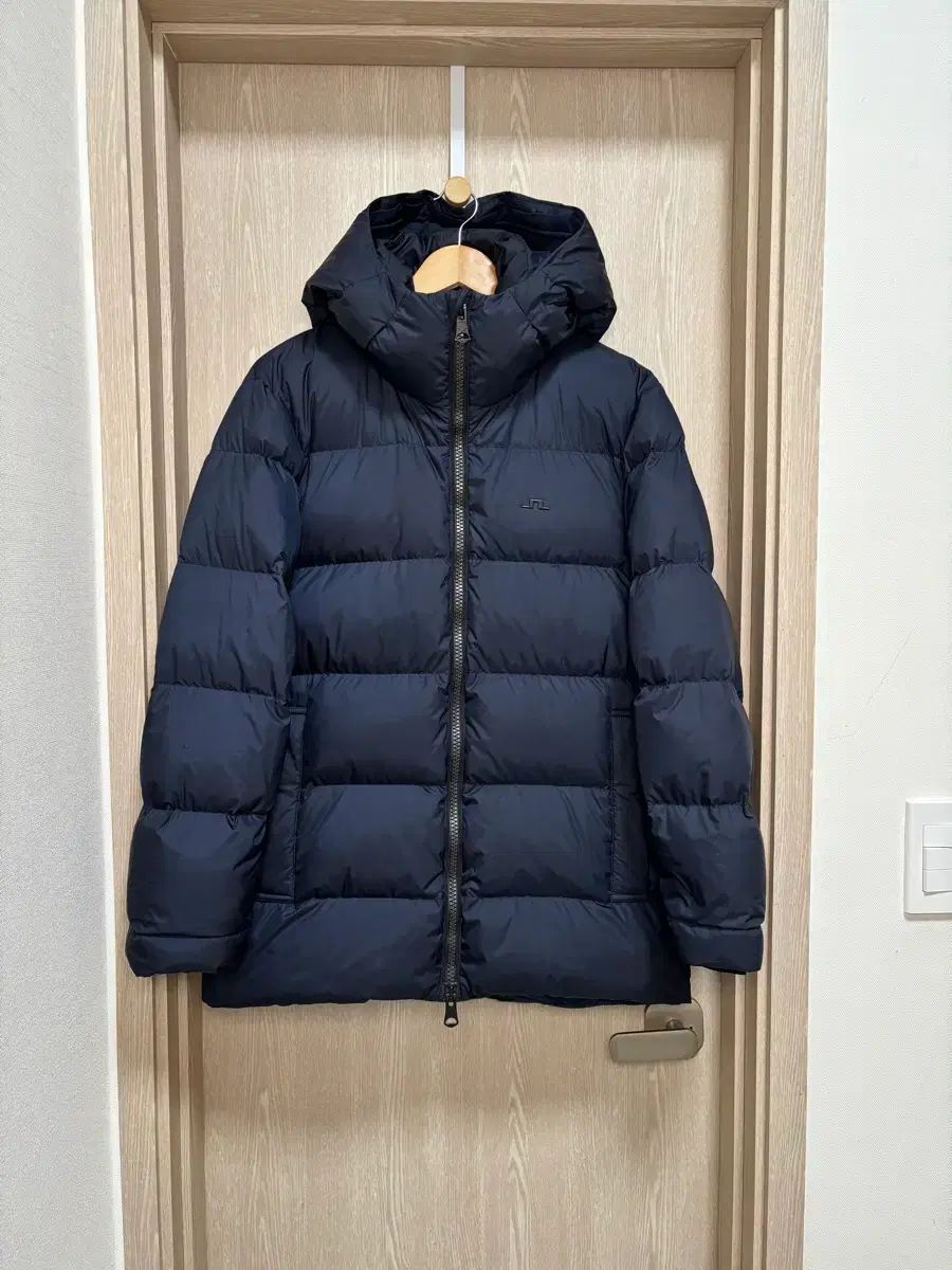 J.LINDEBERG(J.リンドバーグ) ゴルフ ダウン フードダウン M