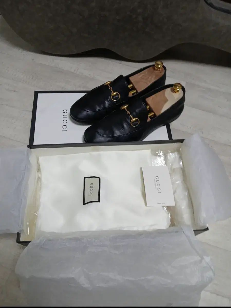 GUCCI ホースビットローファー　ブリクストン ブリクストン〕レザー ホースビット ローファー ・ブラック レザー