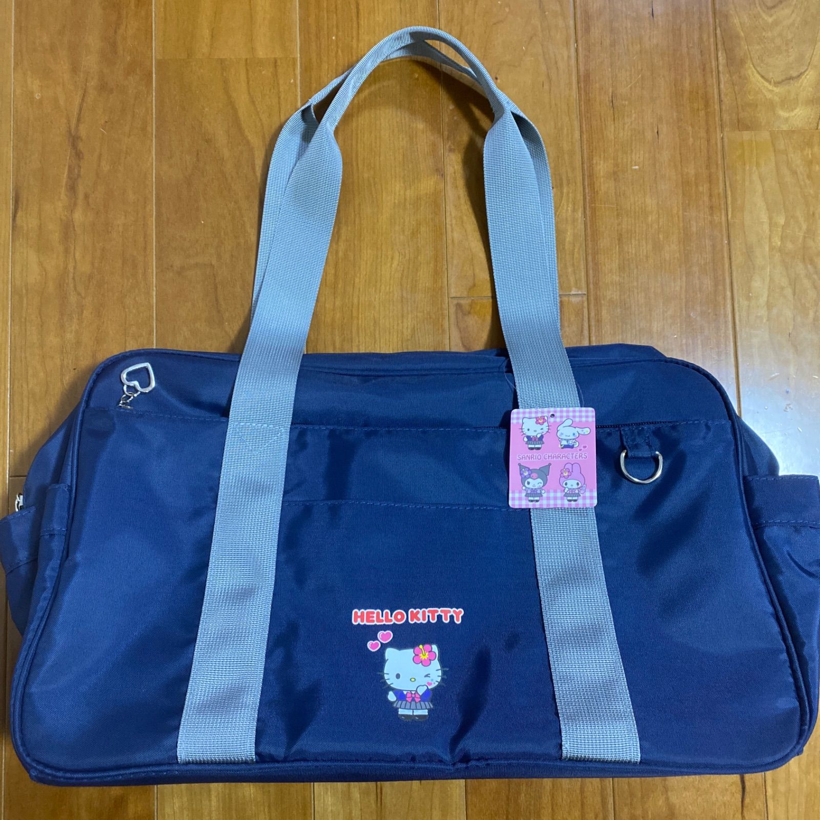 ♥ サンリオ 平成コギャル キティ スクールバッグ アベイル