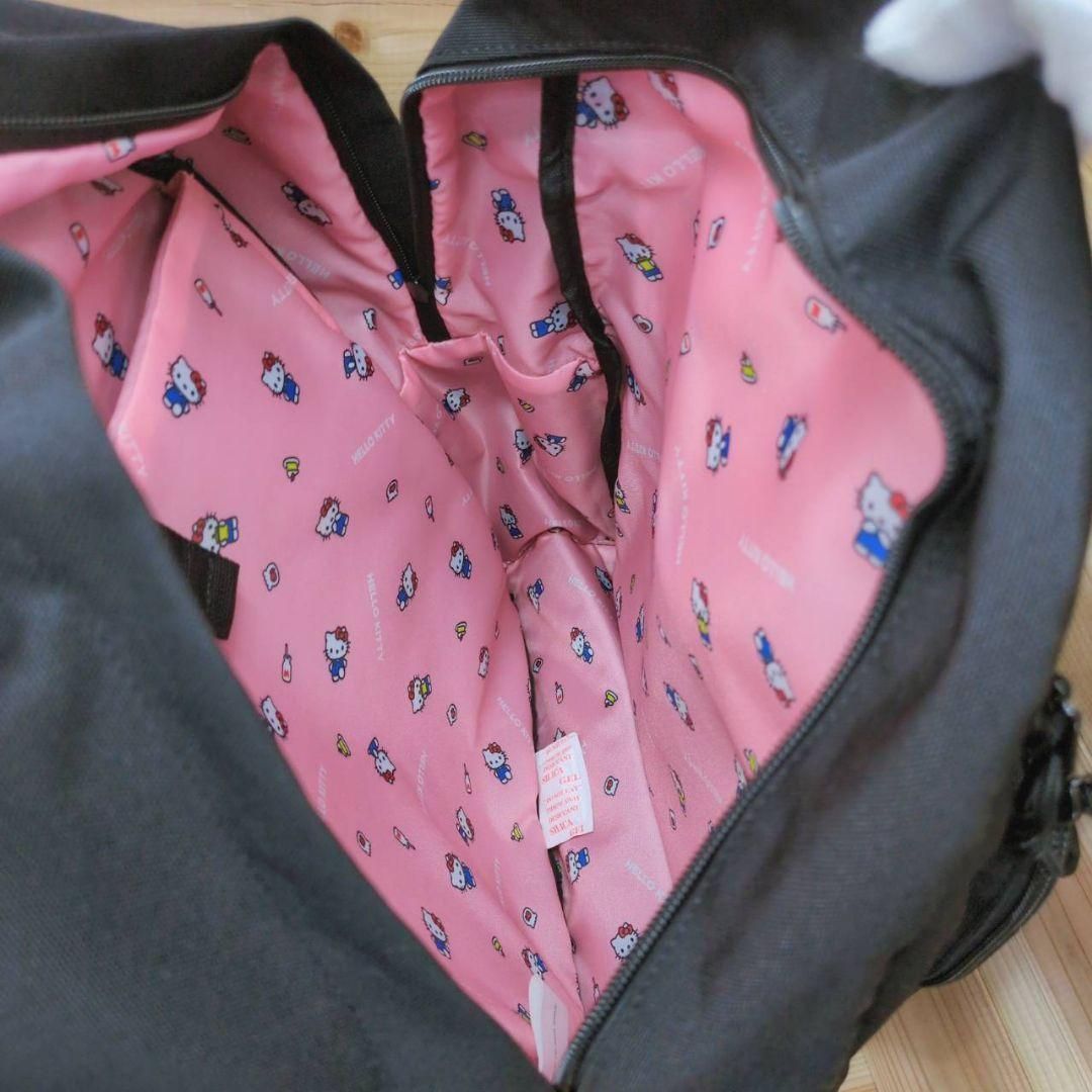 最終価格　ハローキティ 未使用　サンリオ　リュック　大容量　収納　大人可愛い ハローキティ 未使用 サンリオ リュック 大容量 収納 大人可愛い HELLO