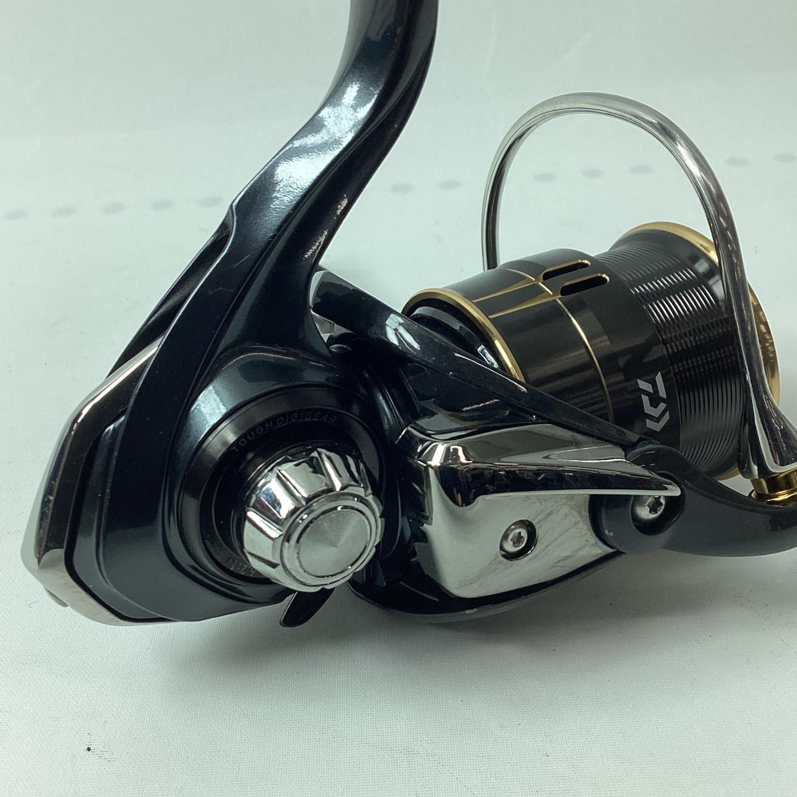  DAIWA ダイワ スピニングリール 19バリスティック FW LT 2000 SS XH スピニングリール リール