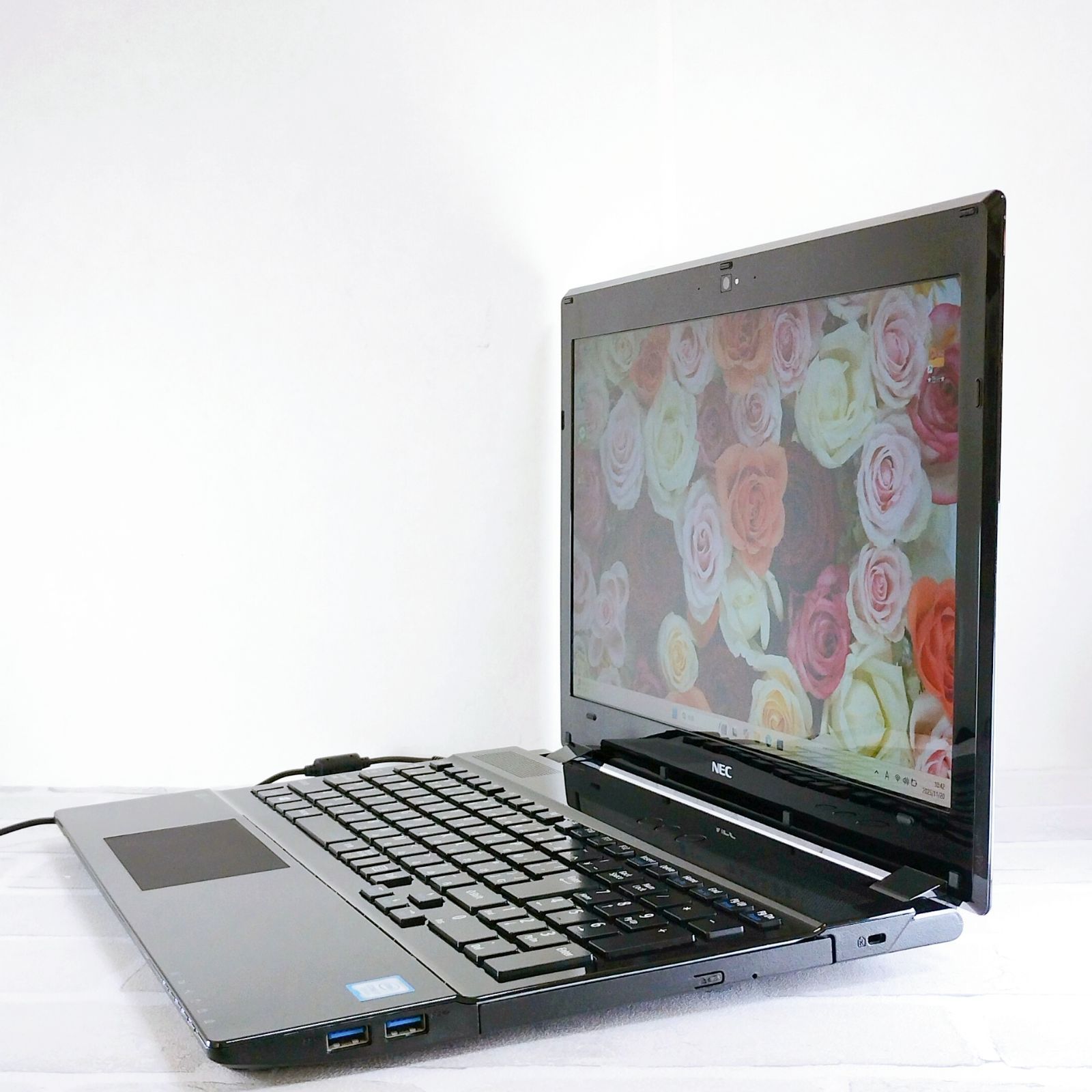 美品！1TB 高性能 Corei7 最新 Windows11 15.6インチ DVD ノート